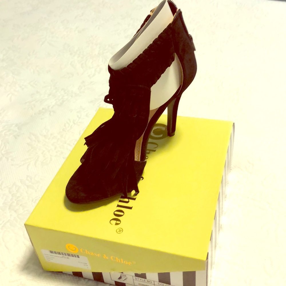 Fun tassel heels!